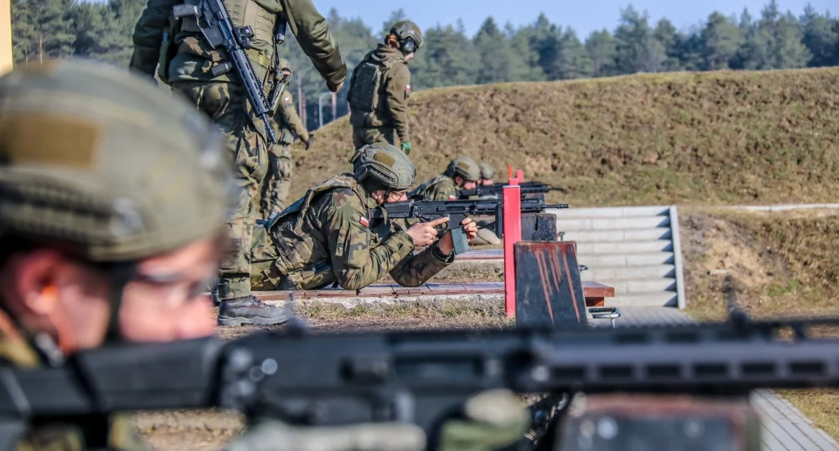 Szkolenie w 1. Podlaskiej Brygadzie OT – rekruci zdobywają nowe umiejętności