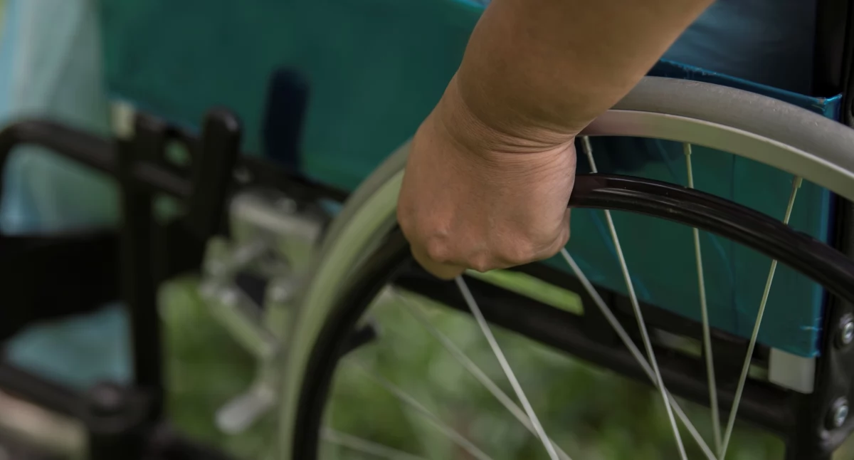 Od maja ZUS będzie wypłacał dodatek dopełniający do renty socjalnej