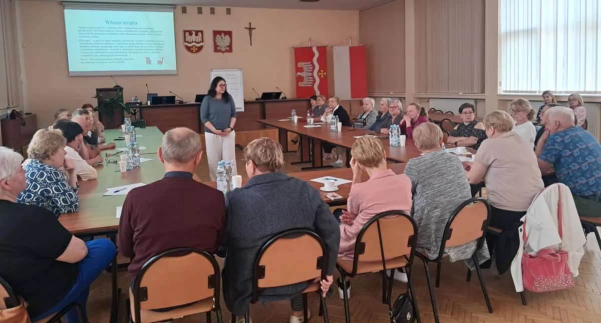 Siła w opiece – jak budować odporność psychiczną rodziców zastępczych?