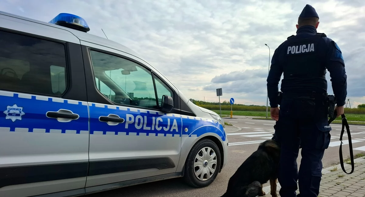 Nietrzeźwy i bez uprawnień wiózł trzeźwego pasażera z prawem jazdy 