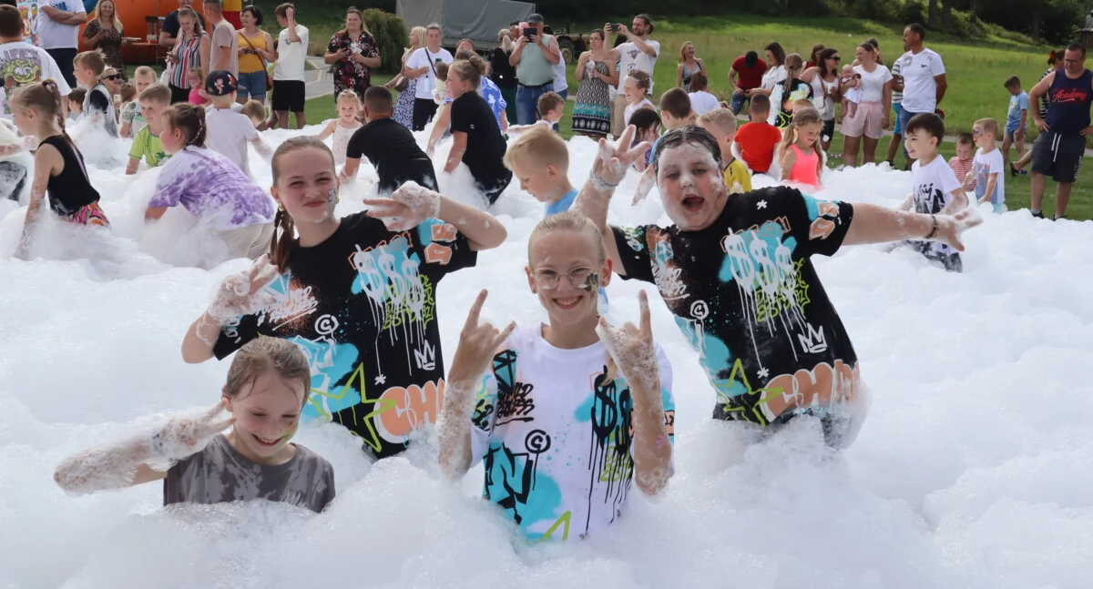 Rodzinny Piknik w Kuleszach Kościelnych – aktywność zamiast nałogów [foto]