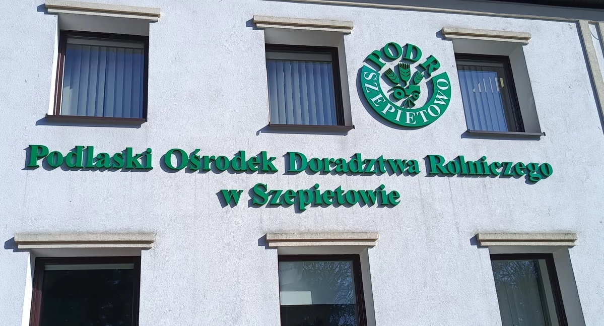 PODR w Szepietowie sprzedaje silosy i sprzęt rolniczy
