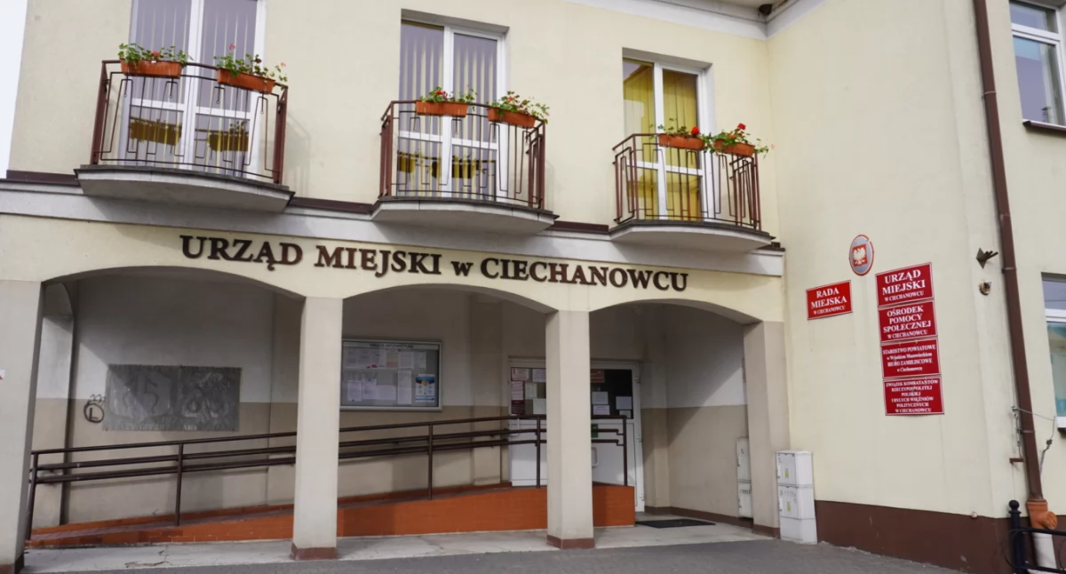 Oświadczenia majątkowe burmistrza i radnych gminy Ciechanowiec za 2024 rok