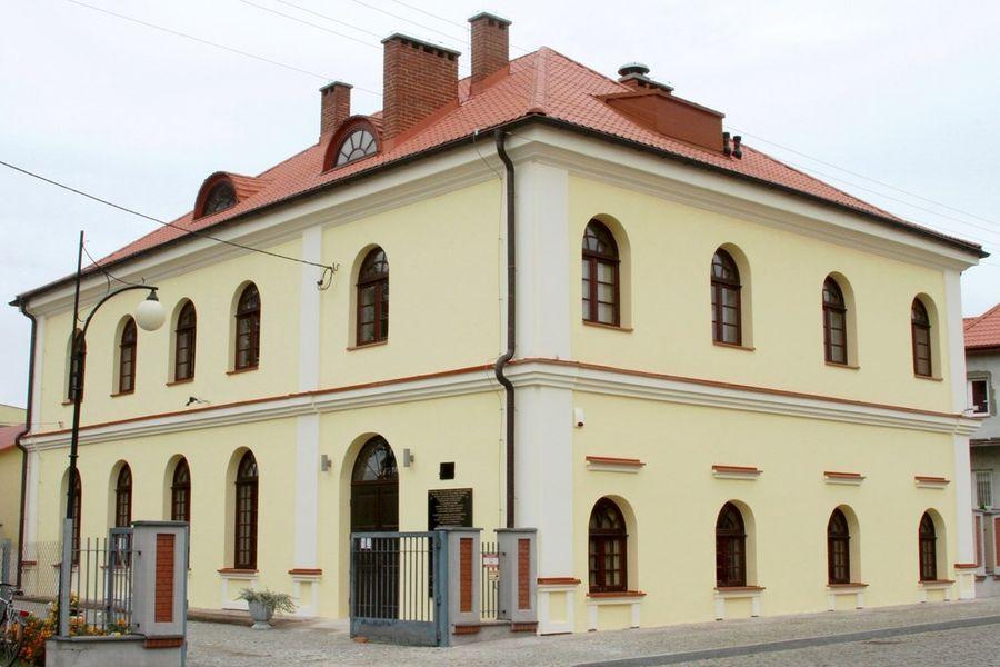Synagoga w Ciechanowcu zyskała nowe oblicze [foto]