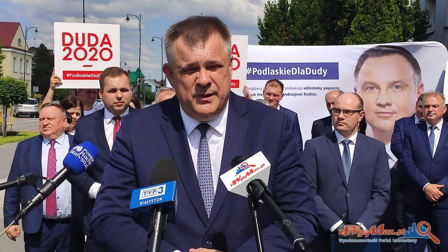 Burmistrz Jarosław Siekierko z absolutorium i wotum zaufania