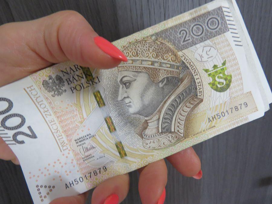 Więcej firm skorzysta ze zwolnienia ze składek