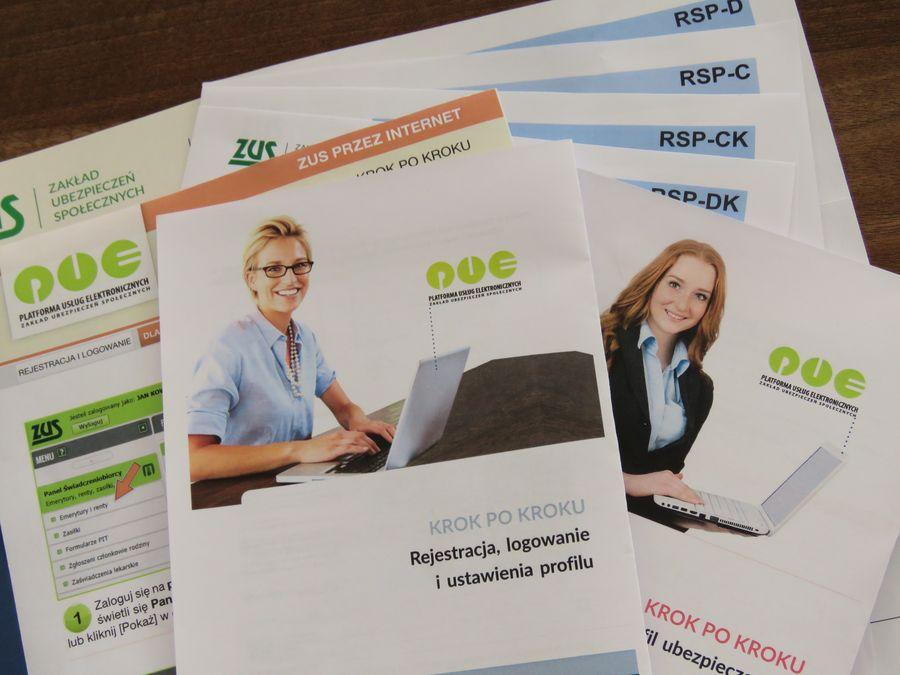 ZUS: 105 mln zł postojowego na kontach przedsiębiorców i ubezpieczonych