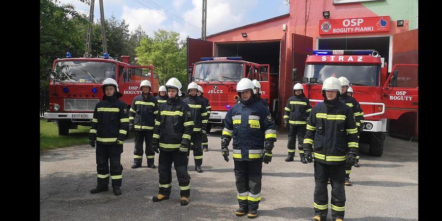 Służby ratunkowe pompują dla Zosi [video]