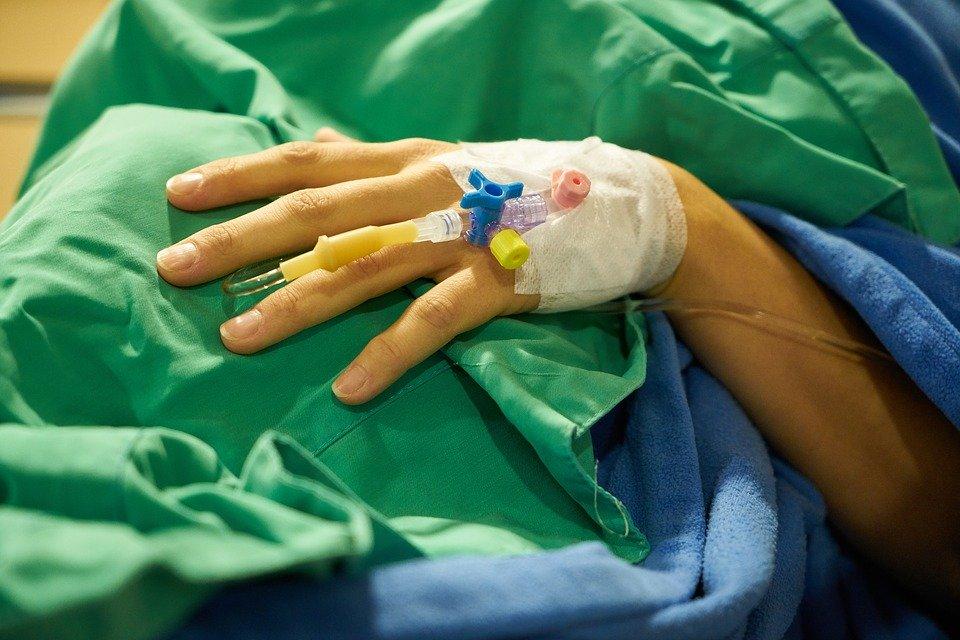 Piszą anonimy, donoszą na sąsiadów czy współpracowników - ZUS o kontroli zwolnień lekarskich