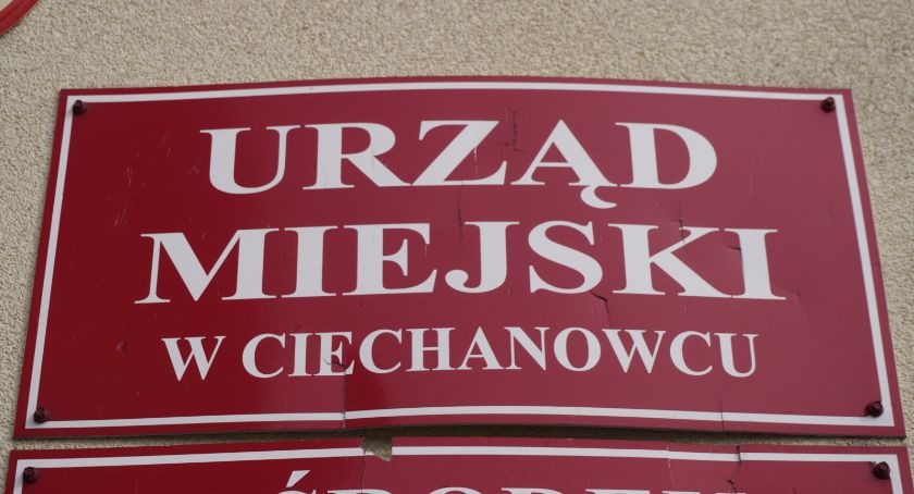 Kolejny urząd zamyka drzwi. Instytucje ograniczają bezpośrednią obsługę mieszkańców