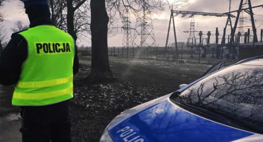 Policja podsumowała święta. Śmiertelny wypadek, pijany kierowca i rozbój