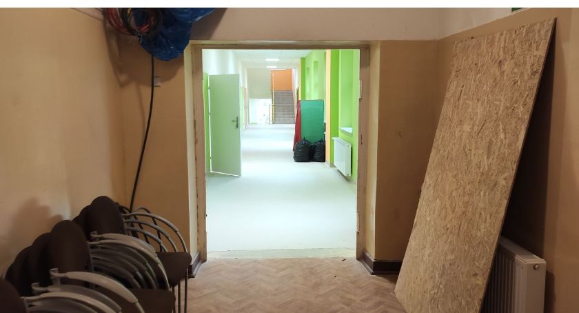 Szkoła Podstawowa w Kuleszach Kościelnych coraz piękniejsza [foto+video]