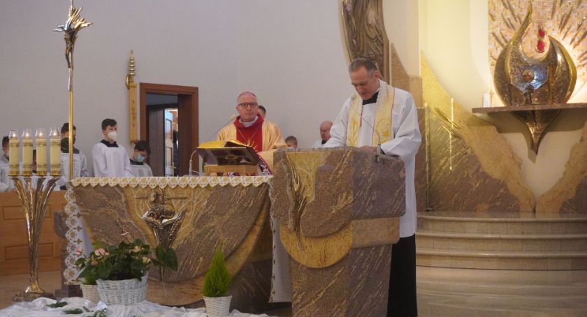Jubileusz 25-lecia parafii św. Apostołów Piotra i Pawła w Wysokiem Mazowieckiem [foto]