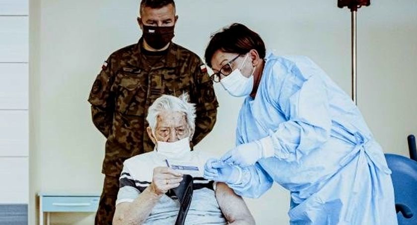 Terytorialsi wspierają kombatantów w trakcie szczepień
