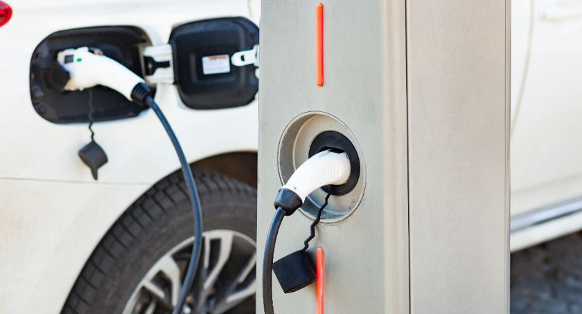 Pierwsza w powiecie stacja ładowania pojazdów elektrycznych?