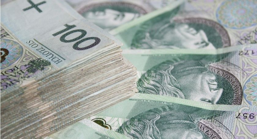 Do końca lutego dorabiający emeryci i renciści muszą rozliczyć się z przychodu