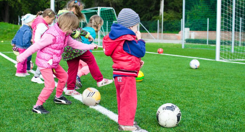 Dodatkowy zasiłek opiekuńczy przedłużony na kolejne dwa tygodnie