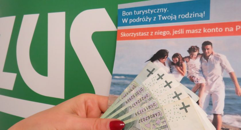 Jeszcze przez rok rodzice za wypoczynek mogą zapłacić bonem