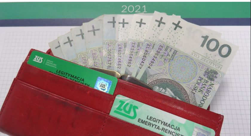 ZUS: 13 i 14 emerytura bez wniosku