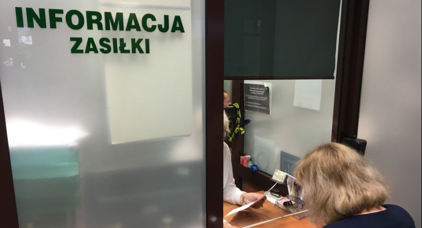 ZUS: Dodatkowy zasiłek opiekuńczy przedłużony do 11 kwietnia