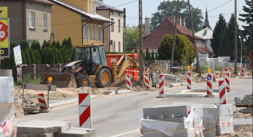Sprawdzamy postępy prac przy przebudowie DK66 [FOTO]