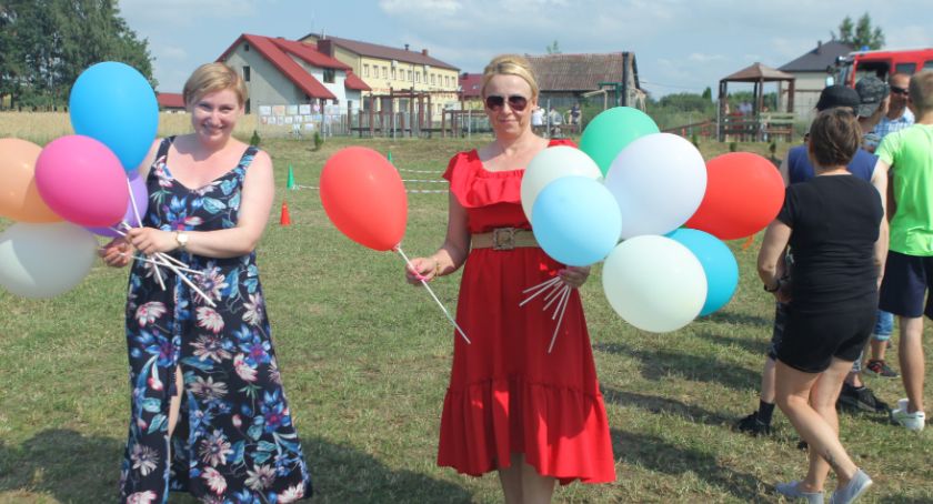 Aktywność i sport moim nałogiem - Piknik rodzinny w Kuleszach Kościelnych [foto]