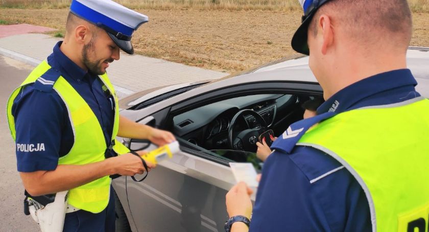 Akcja „Trzeźwy poniedziałek”: wpadło dwóch kierowców