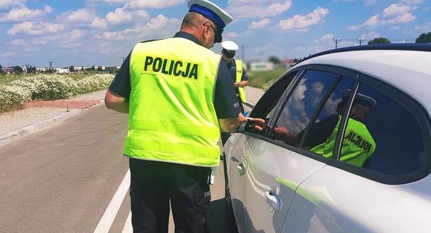 Zwolnij i żyj! Dzisiaj policjanci sprawdzają przede wszystkim prędkość
