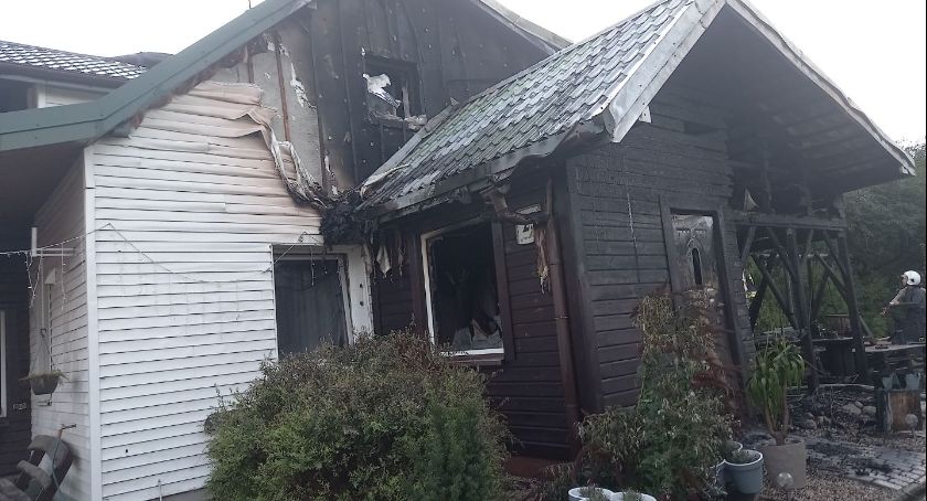 Pożar w Szepietowie. Sąsiedzi uruchomili zbiórkę, aby pomóc pogorzelcom [FOTO]