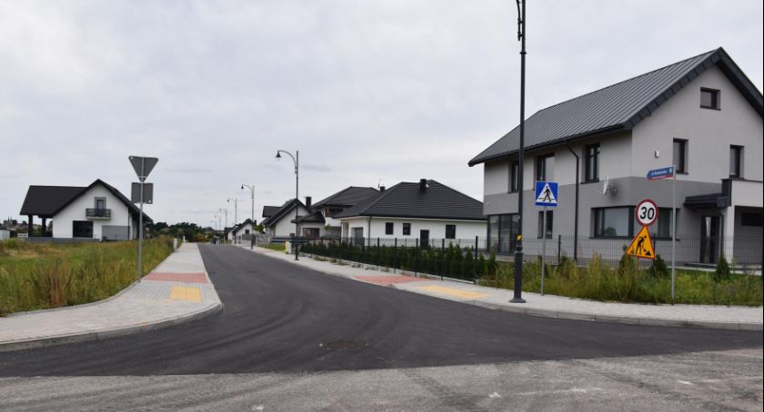 Osiedle przy ul. Warszawskiej już prawie gotowe [foto]