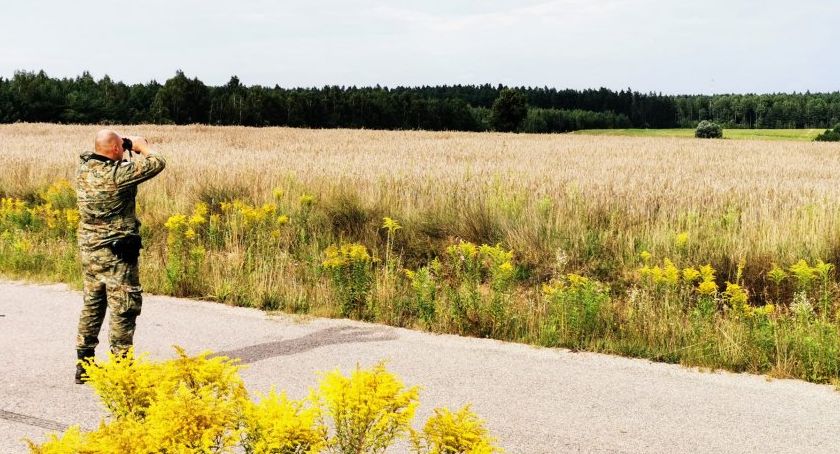 Nielegalni migranci szturmują granicę polsko-białoruską