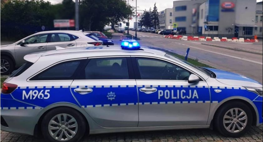 Nietrzeźwy kierowca potrącił 48-latkę. Kobieta trafiła do szpitala