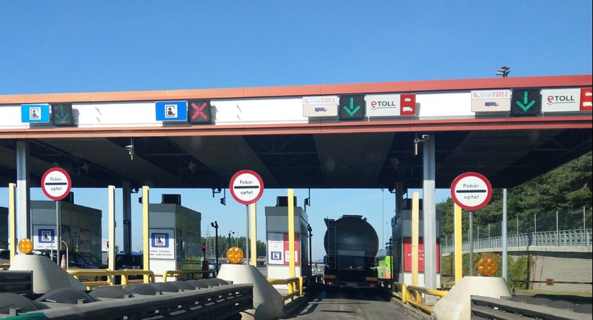 Koniec viaTOLL. Zmiany dla kierowców od 1 października