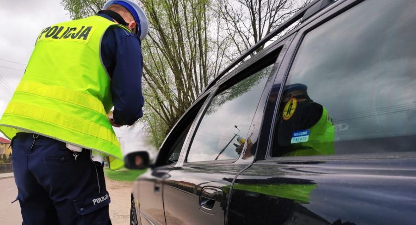 Prowadził mimo dwóch sądowych zakazów