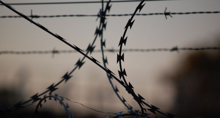 Ukrainiec w areszcie. Przewoził ponad 20 Irakijczyków