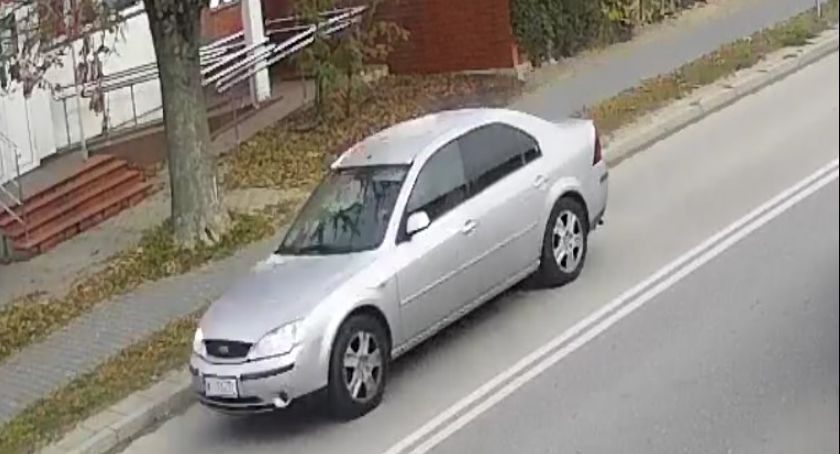 Policjanci poszukują sprawcy kradzieży!