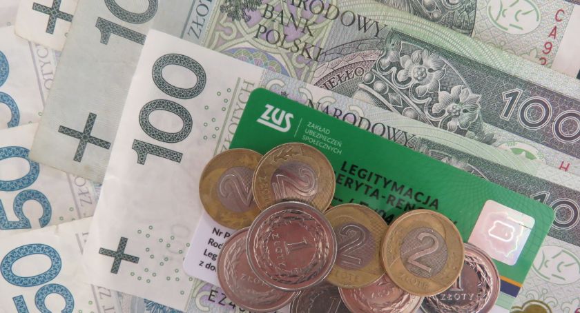 W Podlaskiem jeszcze w październiku ZUS wypłaci ponad 6,5 tys. czternastek