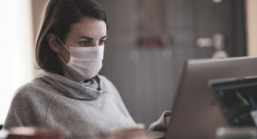 Sobotni raport MZ. Ponad 25,5 tys. nowych zakażeń koronawirusem