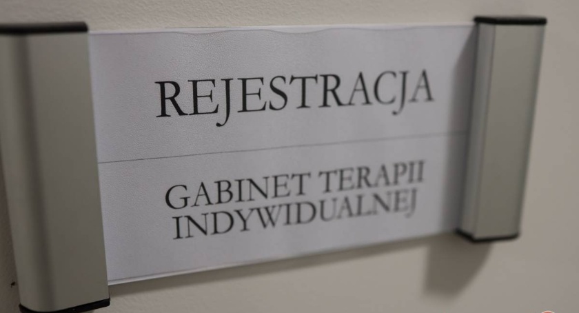 Opieka psychiatryczna i leczenie uzależnień. Nowe ośrodki w województwie podlaskim dla dzieci i dorosłych