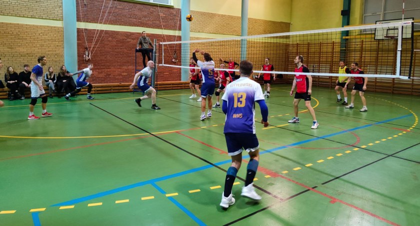 WMS wygrywa pierwszy mecz w 2022 roku