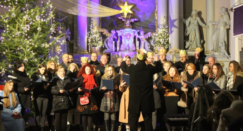 Najpiękniejsze kolędy i pastorałki wybrzmiały w Ciechanowcu [foto]