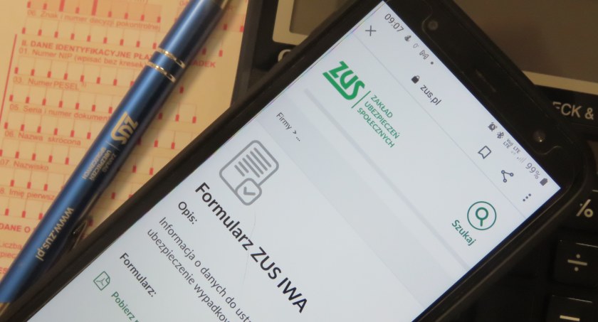 Do 31 stycznia należy złożyć ZUS IWA za 2021 r.