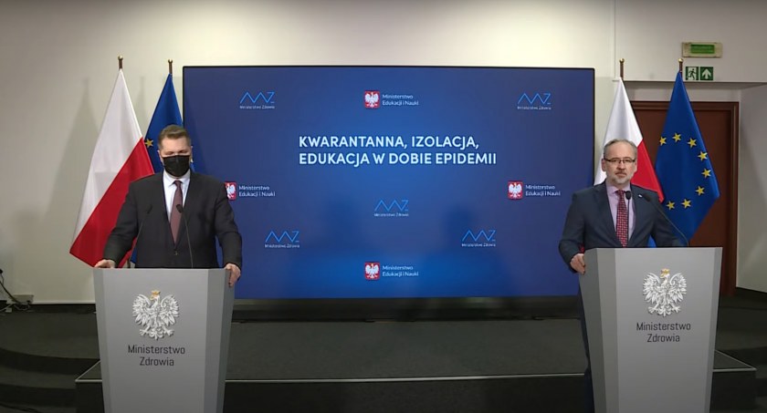 Rząd luzuje obostrzenia. Koniec z kwarantanną?