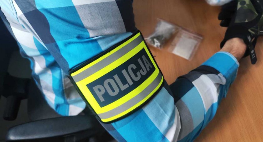 Narkotyki u jednego z mieszkańców powiatu. 34-latek usłyszał zarzut
