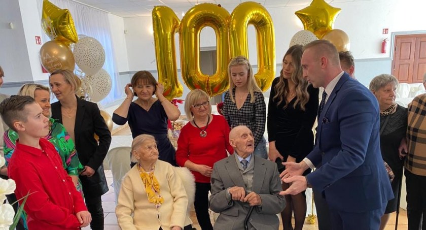 Najstarszy mieszkaniec gminy Kulesze Kościelne skończył 100 lat [foto]