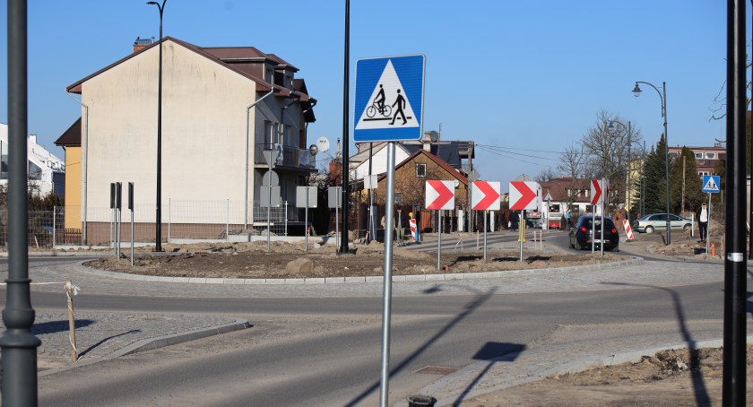 Nowe rondo, stara nazwa? [SONDA]