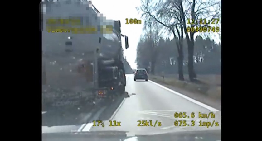 6 tys. zł mandatu za wyprzedzenie radiowozu. Zobacz, co zrobił Litwin [VIDEO]