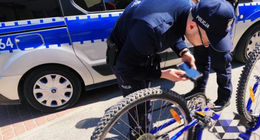 Mieszkańcowi Wysokiego Mazowieckiego skradziono rower. Policja apeluje o prawidłowe zabezpieczanie jednośladów