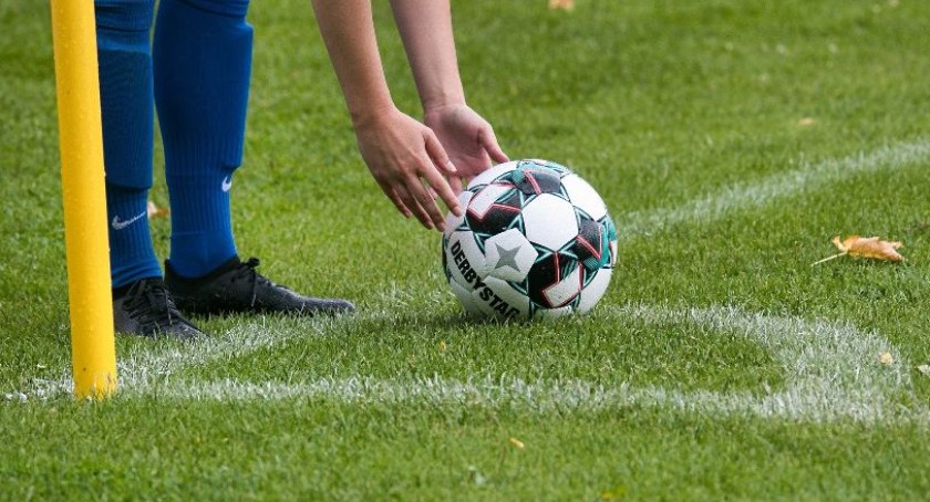 Ważne zwycięstwo Ruchu - raport z piłkarskich boisk [23 - 24 kwietnia 2022]