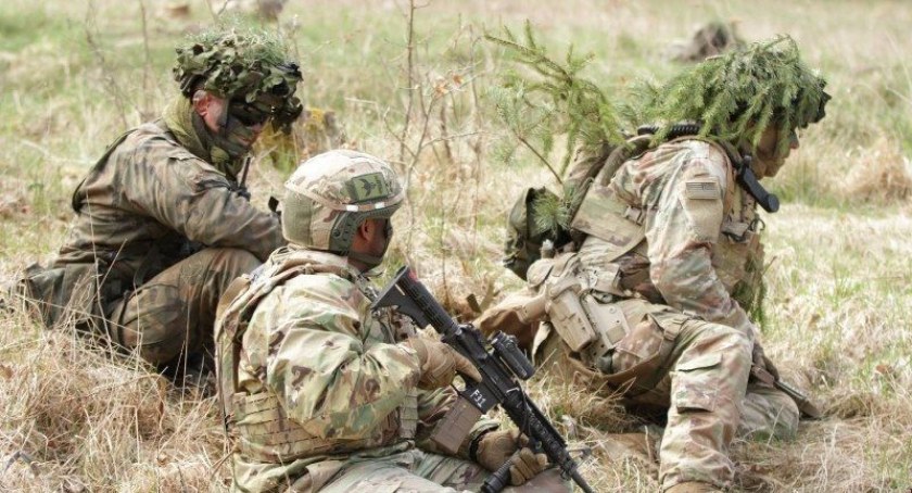 Podlascy terytorialsi ćwiczyli z żołnierzami Batalionowej Grupy Bojowej NATO [foto]